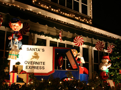 rancho-cordova-chritsmas-display this image shows Christmas displays in Rancho Cordova, CA