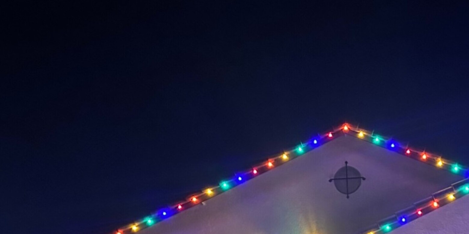Christmas light hanging in Rancho Cordova, CA: multicolor c9 gable peak run